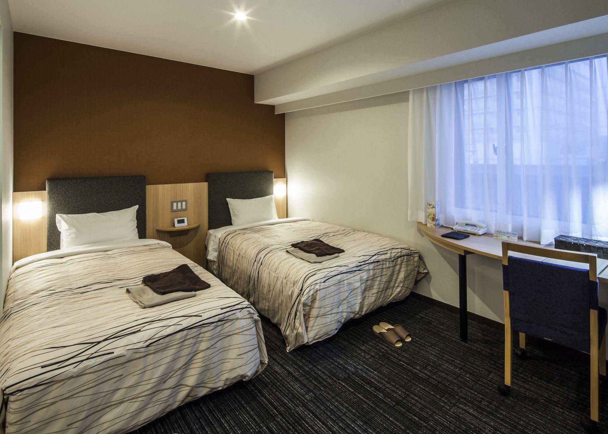 Fukui Manten Hotel Ekimae Zewnętrze zdjęcie